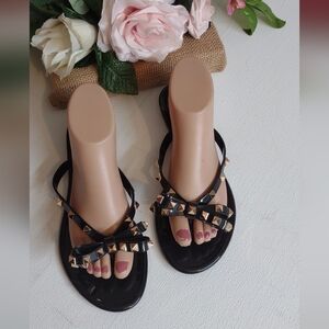 Olivia Miller sendals shoes for women size 8